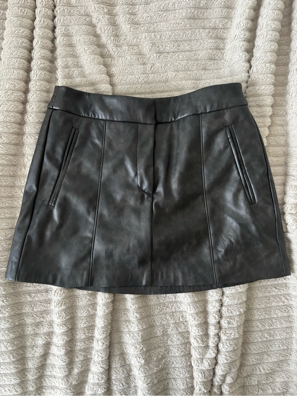 Dynamite Brown Faux Leather Skort
